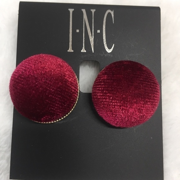 INC Gold-Tone Velvet Button Stud Earring Burgundy - Picture 4 of 16